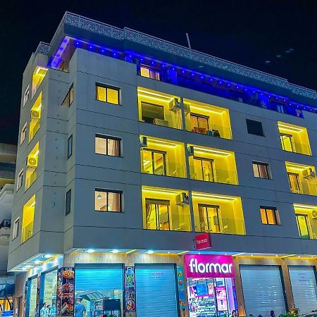 Hot Appar Luxury Suitemar 음디크 외부 사진